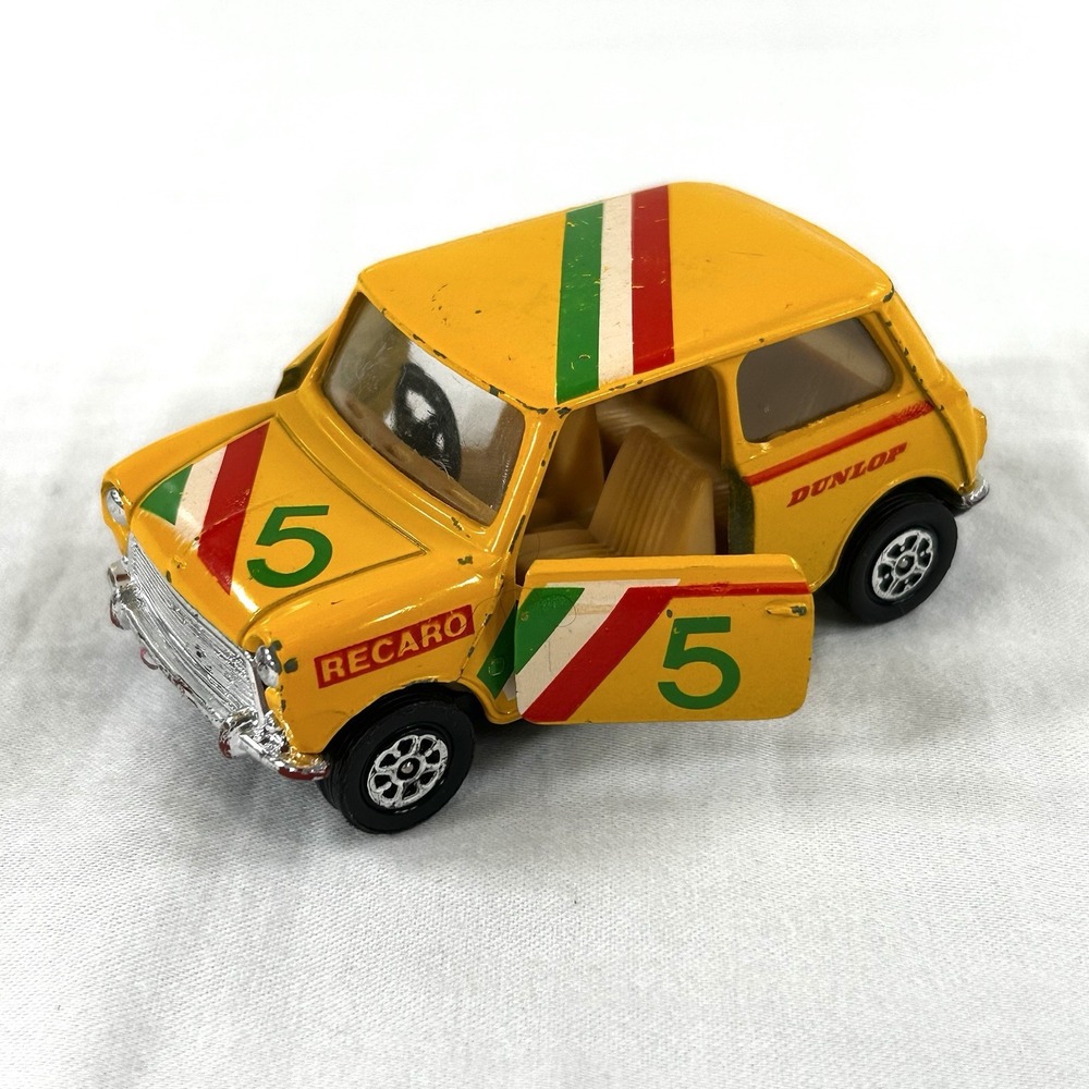 1980's Vintage Corgi Toys British Leyland Mini 1000 Yellow Recaro 5 Rare Italy